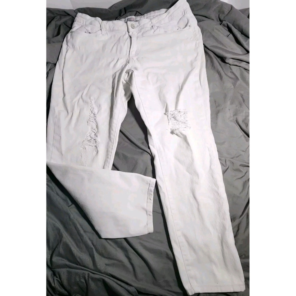 Just Fab Distressed High Rise Jeans White Size 31